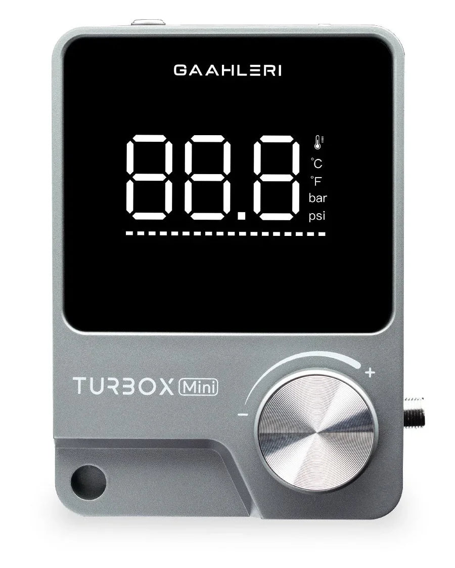Gaahleri Turbox Mini Air Compressor with Seeker 03 Airbrush