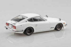 Aoshima Snap Kit 15CU-WH Nissan S30 Fairlady Z Custom (White) 1/32 Model Kit - A-Z Toy Hobby