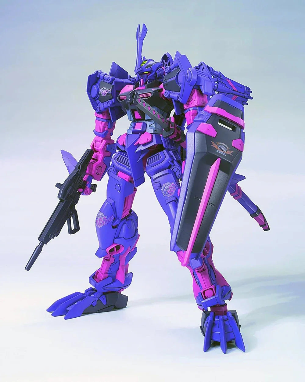 HG 24 Gundam Astray Mirage Frame 2nd Issue 1/100 Model Kit - Bandai