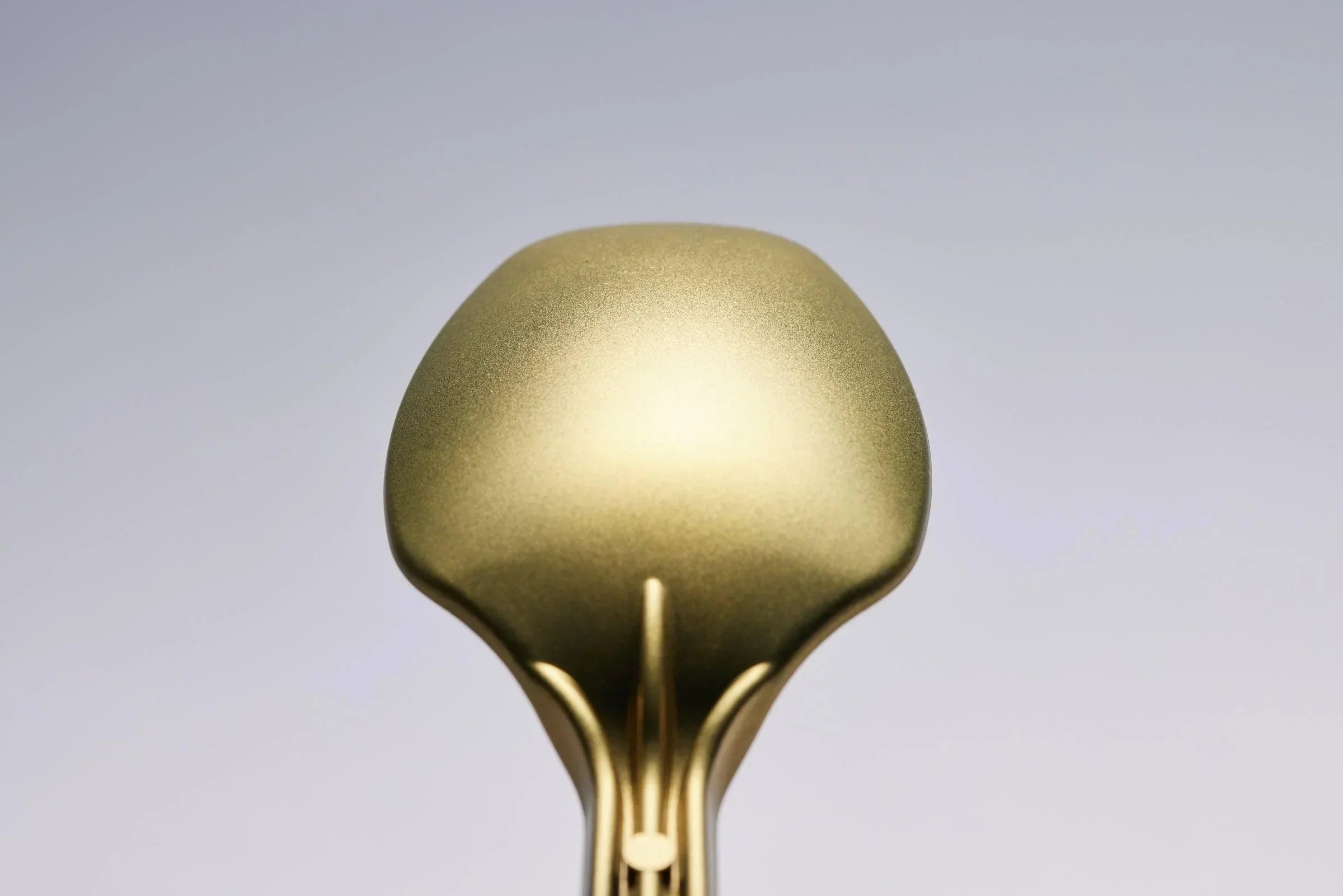 Mr. Hobby UM02 Mr. Color Ultra Metallic Gold Paint 10ml - A-Z Toy Hobby