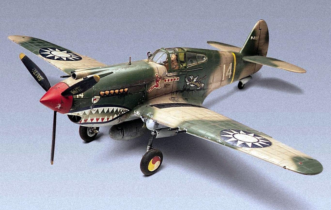 Revell P-40B Tiger Shark 1/48 Model Kit - A-Z Toy Hobby
