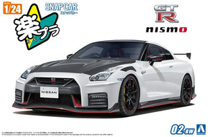 Aoshima Snap Kit 02-BW R35 Nissan GT-R Nismo 2022 Brilliant White Pearl 1/24 Model Kit - A-Z Toy Hobby