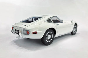 Aoshima 05729 1969 Toyota MF10 2000GT 1/24 Model Kit - A-Z Toy Hobby