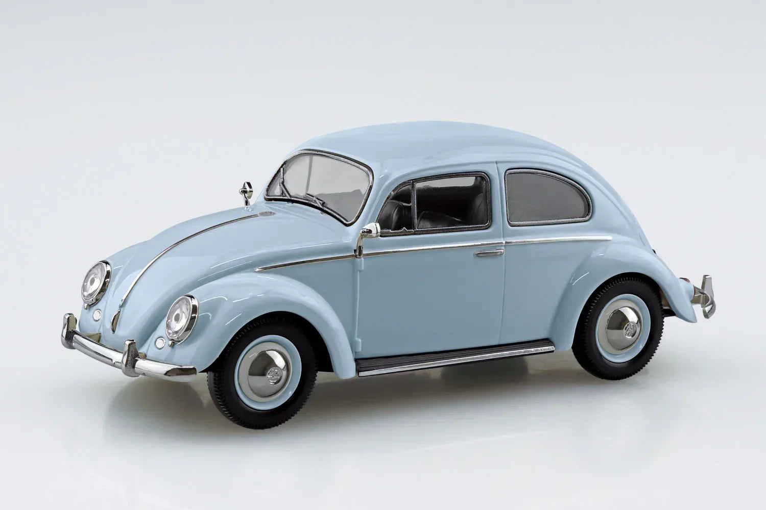 Aoshima Snap Kit 20-HB Volkswagen Beetle (Horizon Blue) 1/32 Model Kit