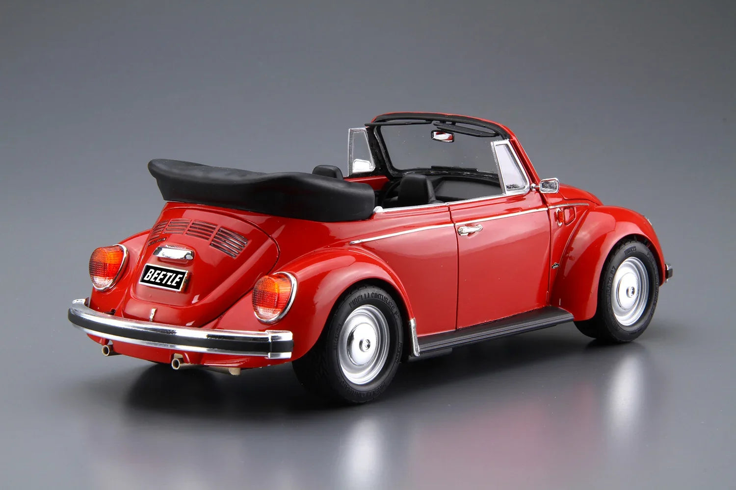 Aoshima 75 1975 Volkswagen 15ADK Beetle 1303S Cabriolet 1/24 Model Kit