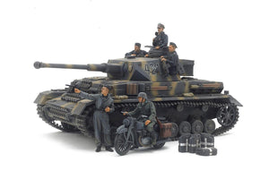 Tamiya 25209 Panzerkampfwagen IV Ausf G. Early Production & Motorcycle 1/35 Model Kit - A-Z Toy Hobby