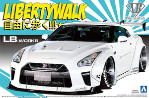 Aoshima 05590 LB-Works R35 GT-R Type 1.5 1/24 Model Kit - A-Z Toy Hobby