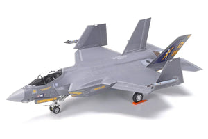 Tamiya 60794 Lockheed Martin F-35C Lightning II 1/72 Model Kit - A-Z Toy Hobby