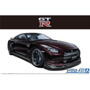 Aoshima 35 Nissan 2009 R35 GT-R Spec-V 1/24 Model Kit - A-Z Toy Hobby