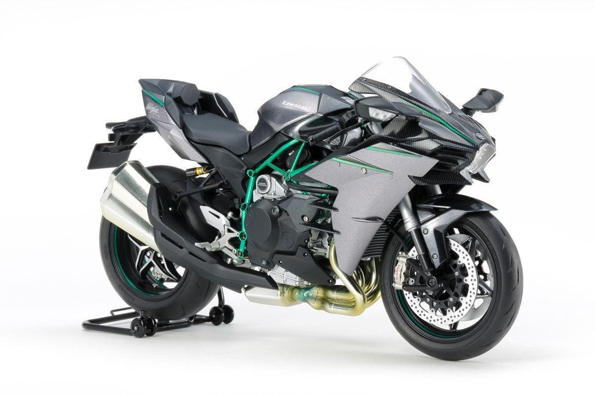 Tamiya 14136 Kawasaki Ninja H2 Carbon 1/12 Model Kit - A-Z Toy Hobby