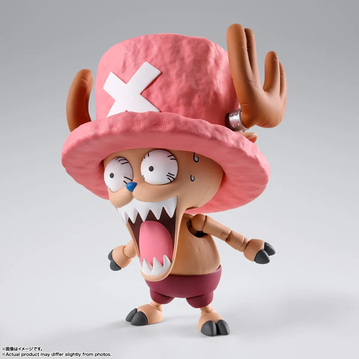 Tamashii Nations Tony Tony Chopper - Drum Island One Piece S.H.Figuarts Action Figure