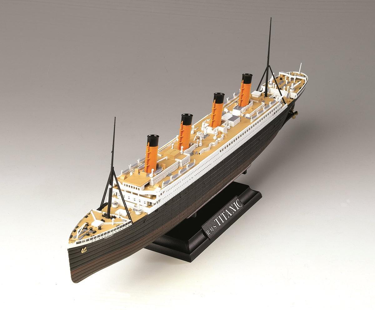 Academy 14214 R.M.S Titanic "Centenary Anniversary" Multi-Colored Parts 1/700 Model Kit - A-Z Toy Hobby