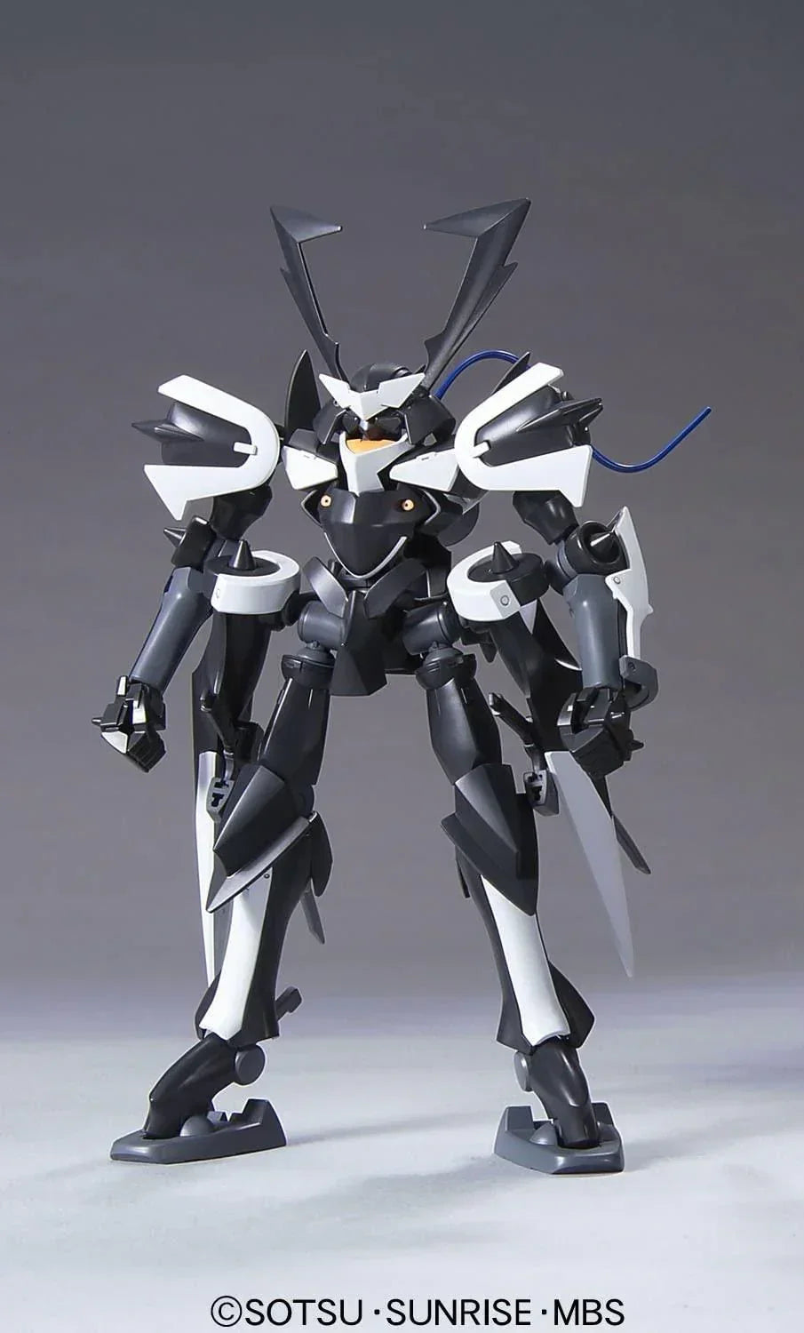 Bandai 46 Susanowo HG 1/144 Model Kit - A-Z Toy Hobby