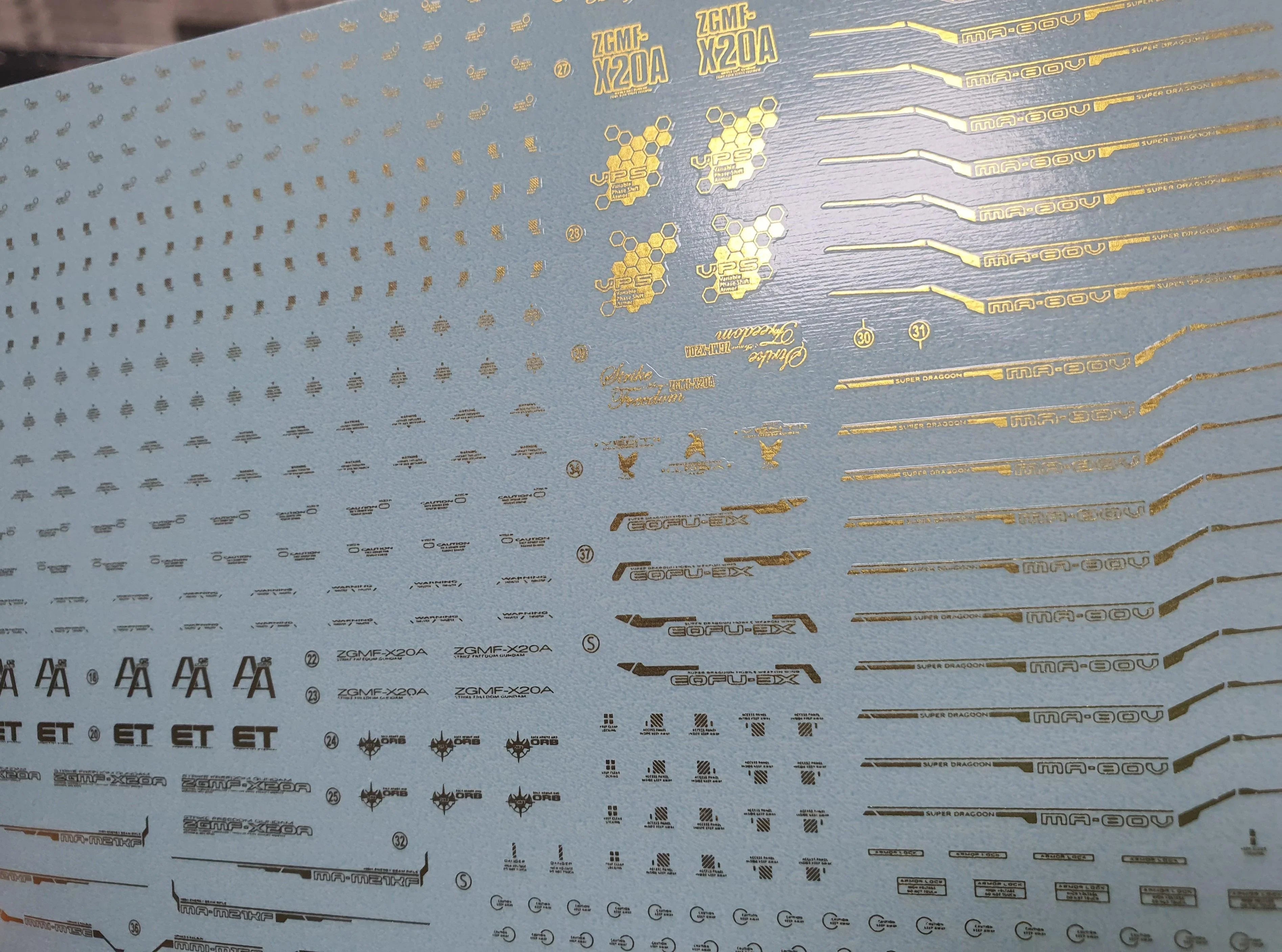 Delpi Gold Water Decal For MGEX Strike Freedom - A-Z Toy Hobby
