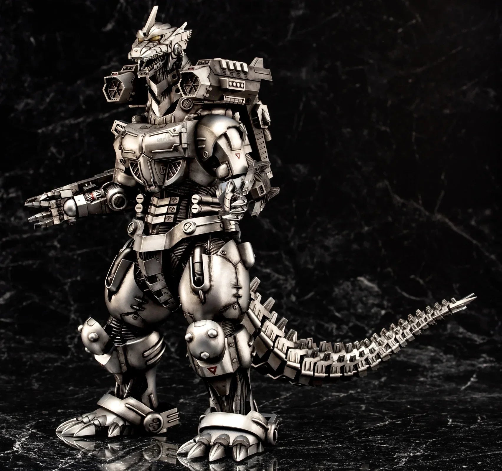 Aoshima MechaGodzilla "KIRYU" Heavy Armor - A-Z Toy Hobby