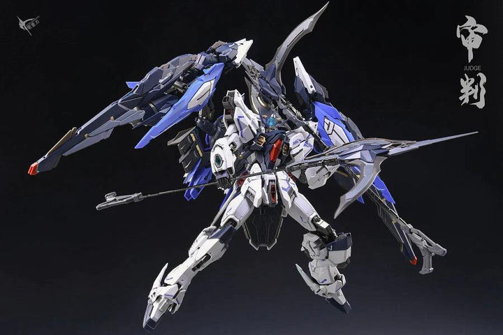 Zero Gravity Moonlight Judge 1/100 Model Kit - A-Z Toy Hobby