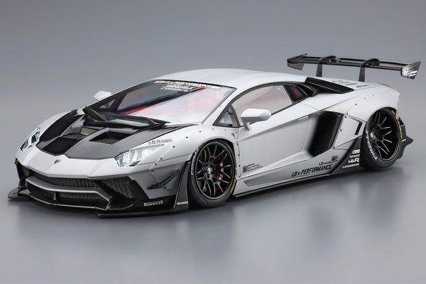 Aoshima LBWK 19 LB-Works Lamborghini Aventador Limited Edition Ver.1 1/24 Model Kit