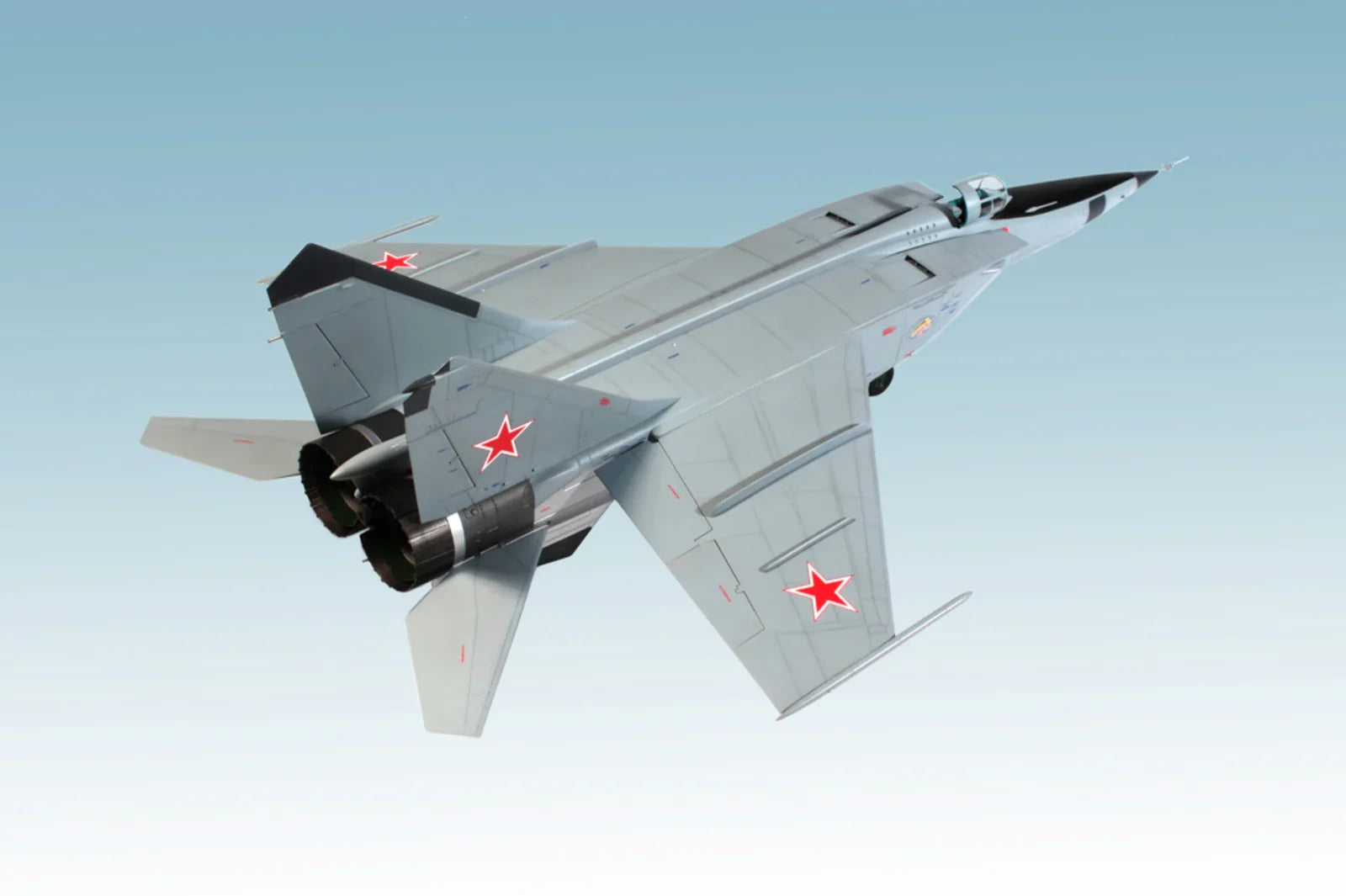 ICM 48901 MiG-25 RBT Soviet Reconnaissance Plane 1/48 Model Kit - A-Z Toy Hobby
