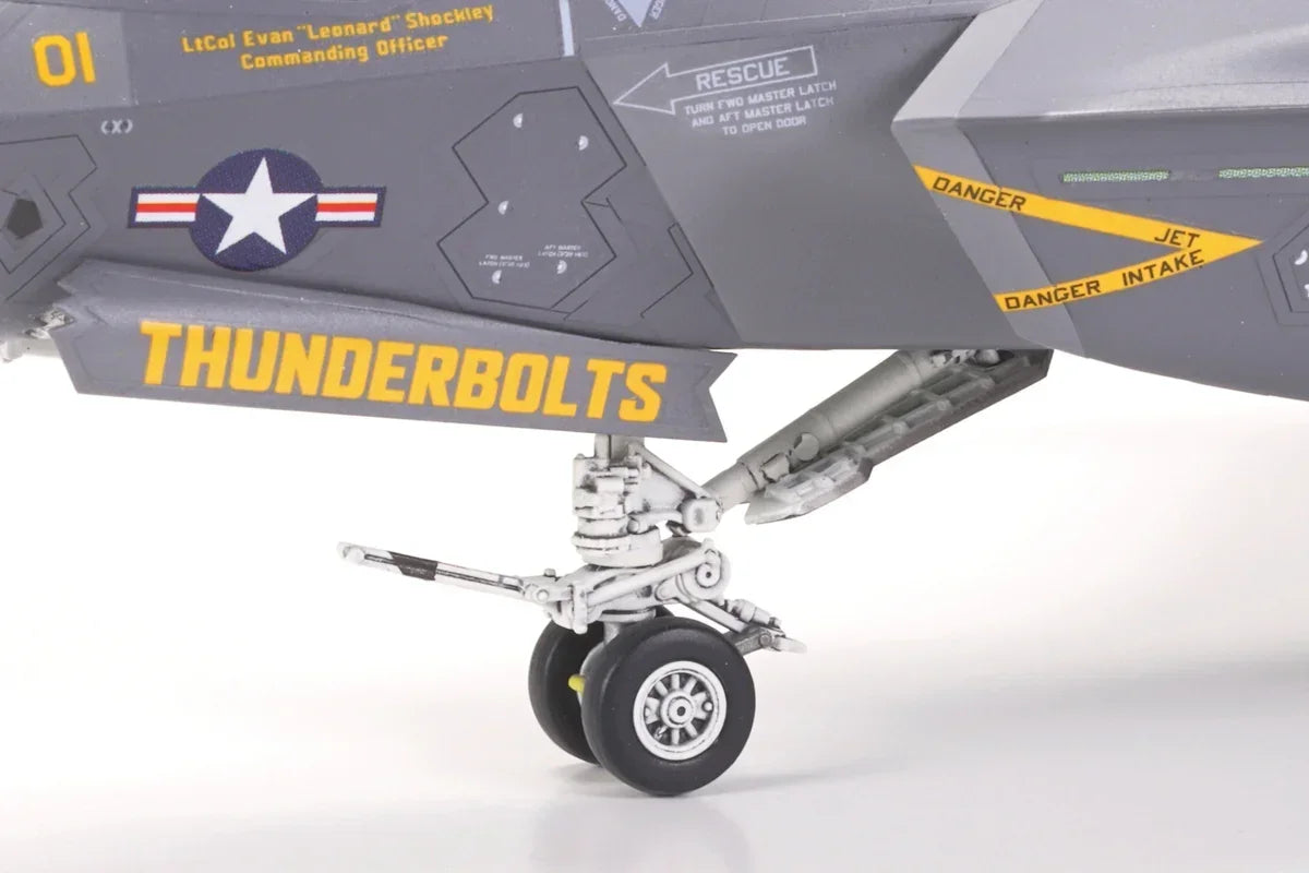 Tamiya 60794 Lockheed Martin F-35C Lightning II 1/72 Model Kit - A-Z Toy Hobby