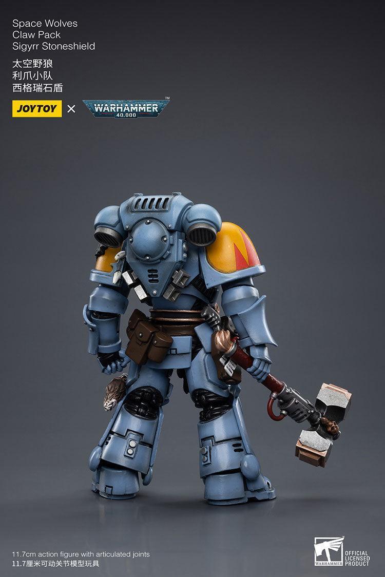 Joy Toy Warhammer 40K Space Wolves Claw Pack Sigyrr Stoneshield 1/18 Action Figure - A-Z Toy Hobby
