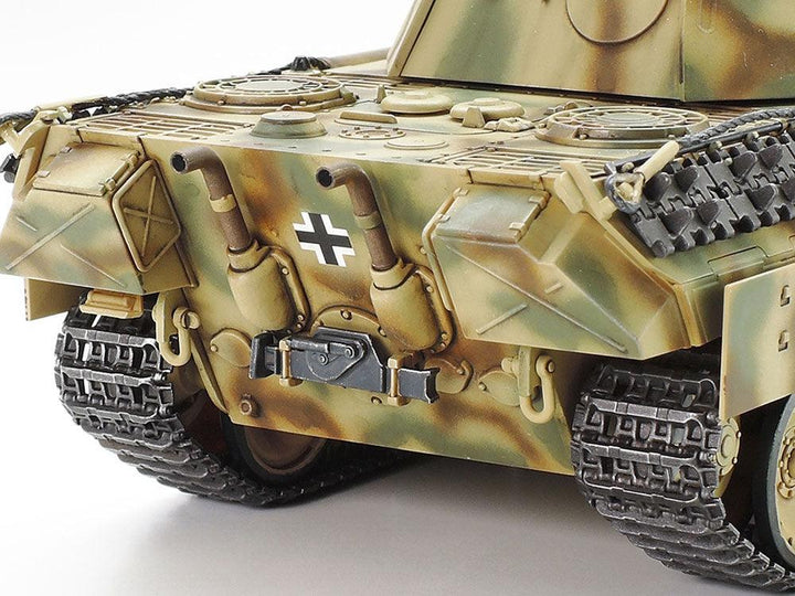 Tamiya 32597 German Tank Panther Ausf.D 1/48 Model Kit - A-Z Toy Hobby