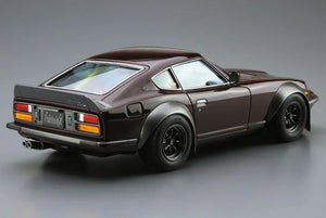 Aoshima 30 Nissan S30 Fairlady Z Aero Custom 1/24 Model Kit - A-Z Toy Hobby