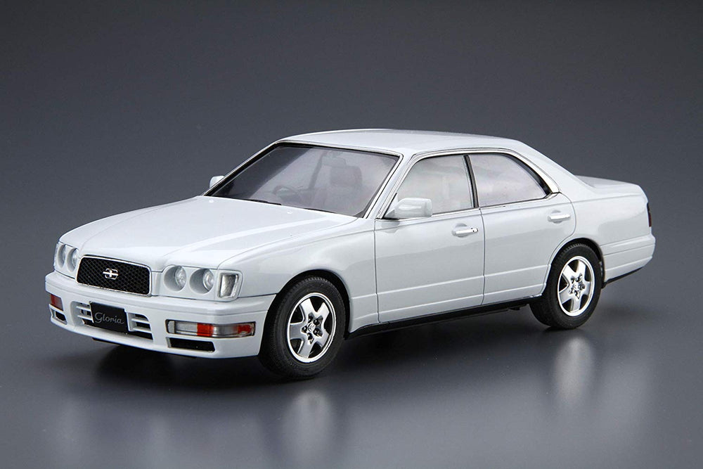 Aoshima 95 Nissan Y33 Cedric/Gloria Granturismo Ultima 1995 1/24 Model Kit - A-Z Toy Hobby