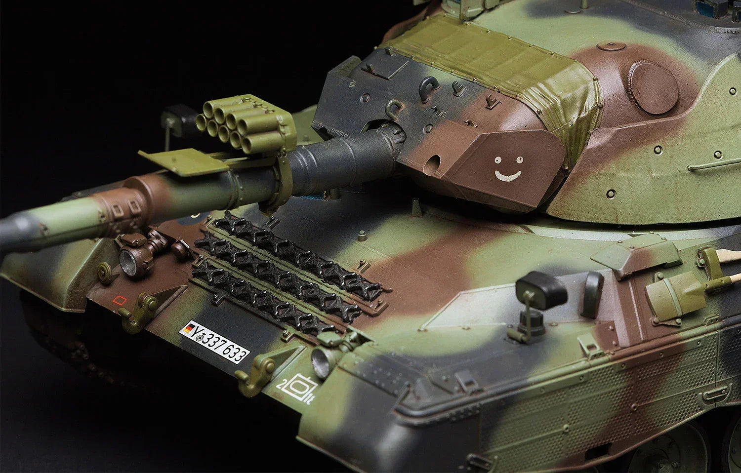 Meng TS-015 German Main Battle Tank Leopard 1 A5 1/35 Model Kit - A-Z Toy Hobby