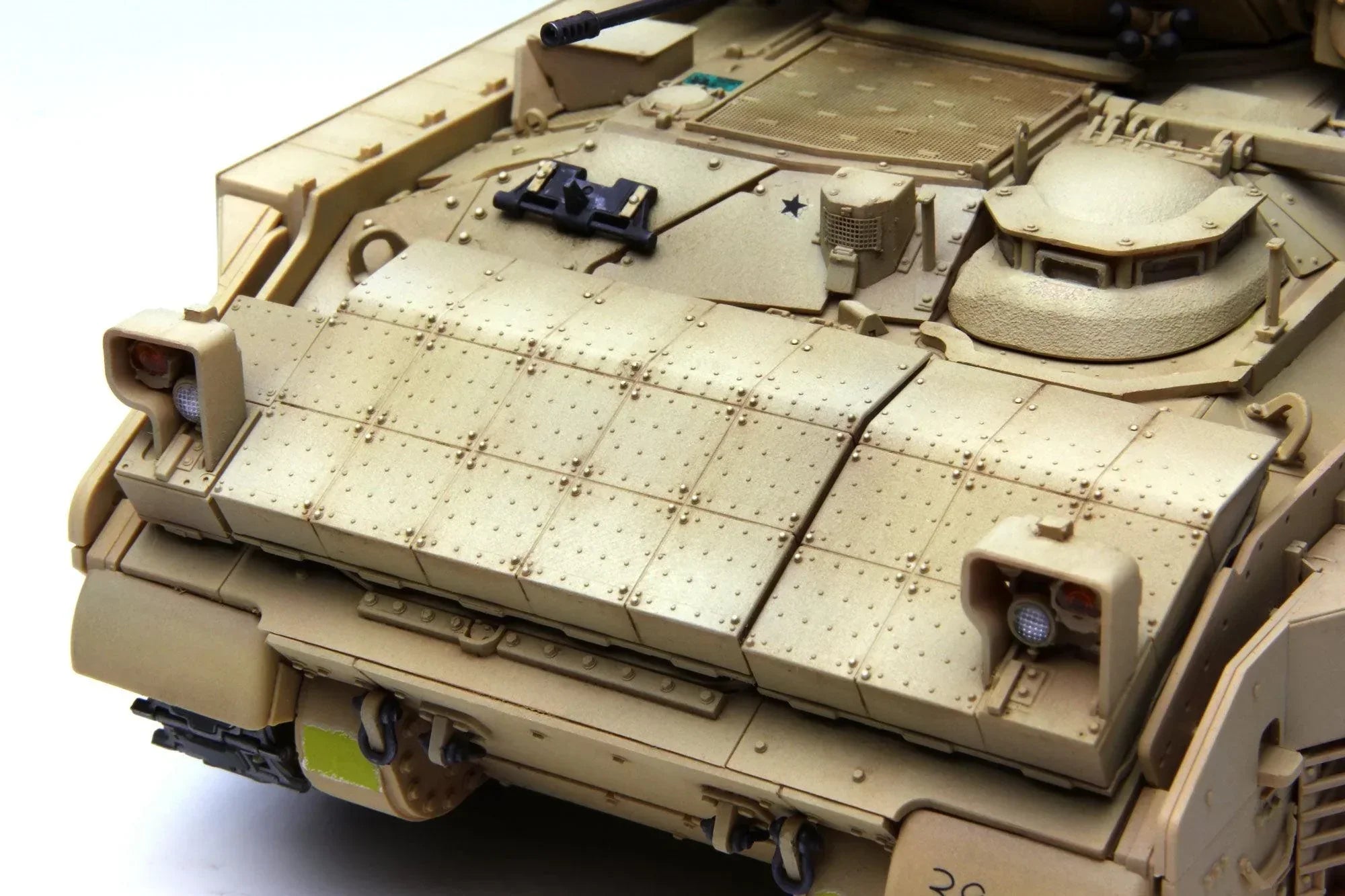 Meng SS-004 US CFV M2A3 Bradley with BUSK III 1/35 Model Kit - A-Z Toy Hobby