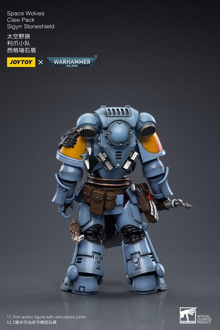 Joy Toy Warhammer 40K Space Wolves Claw Pack Sigyrr Stoneshield 1/18 Action Figure - A-Z Toy Hobby