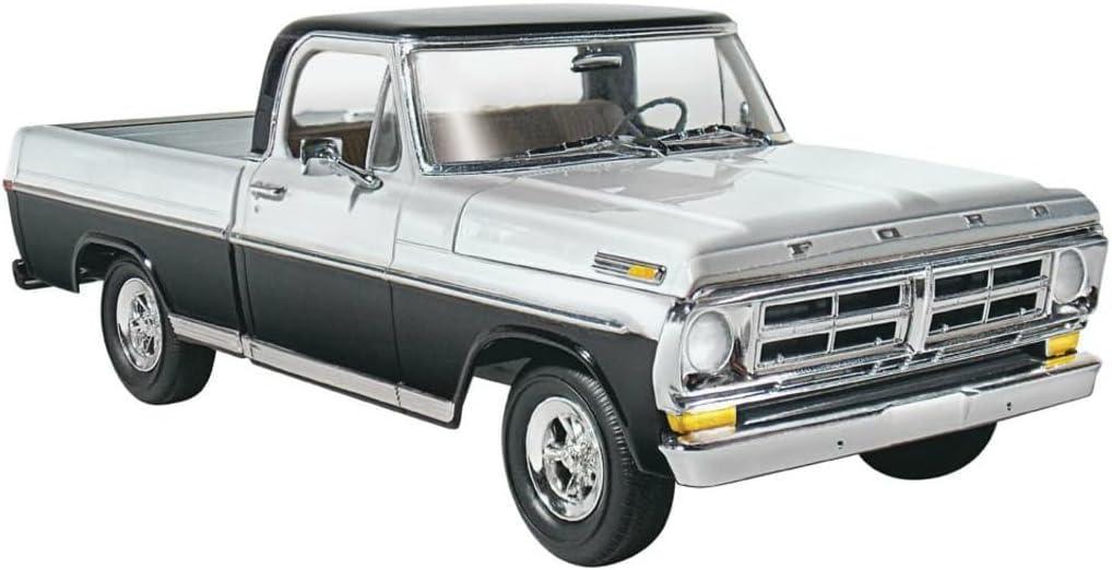 Moebius 1220 1972 Ford Sport Custom Pickup 1/25 Model Kit - A-Z Toy Hobby
