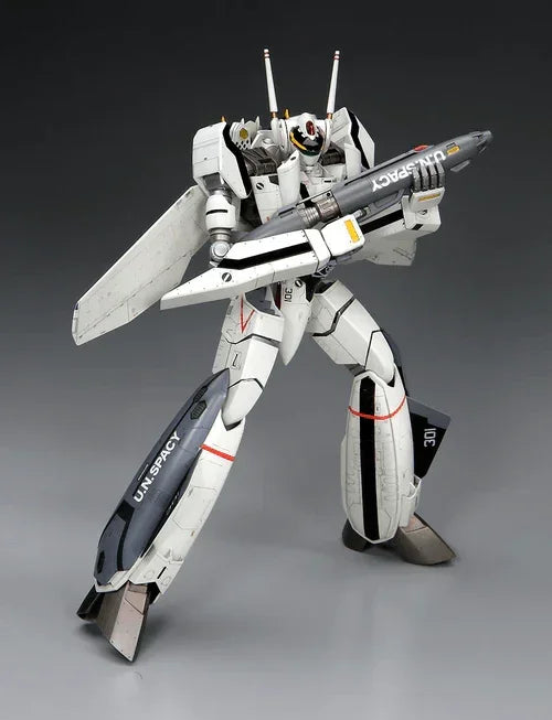 Hasegawa 65720 VF-0A/S Battroid Macross Zero 20 1/72 Model Kit - A-Z Toy Hobby