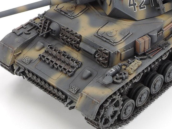 Tamiya 25209 Panzerkampfwagen IV Ausf G. Early Production & Motorcycle 1/35 Model Kit - A-Z Toy Hobby