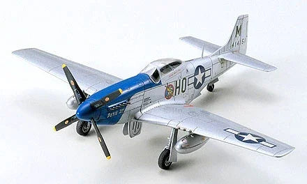 Tamiya 60749 P-51D Mustang North American 1/72 Model Kit - A-Z Toy Hobby