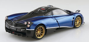 Aoshima 2016 Pagani Huayra Pacchetto Tempesta 1/24 Model Kit - A-Z Toy Hobby