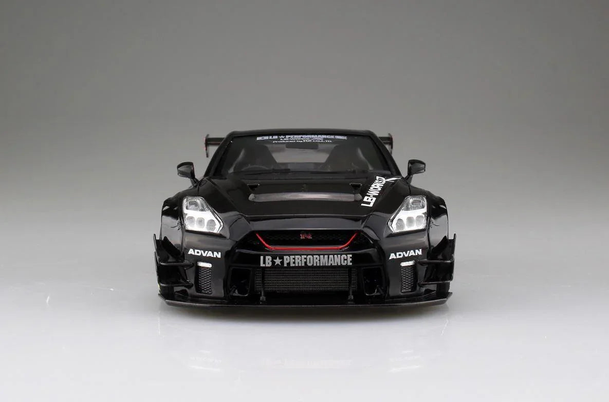 Aoshima 05592 LB-Works R35 GT-R Type 2 Ver.2 1/24 Model Kit - A-Z Toy Hobby