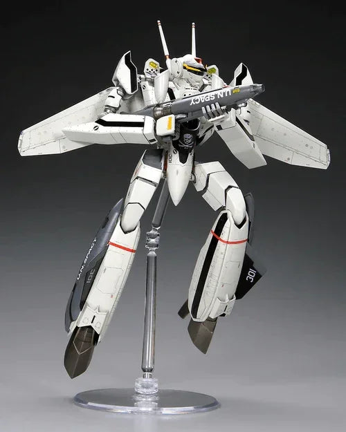Hasegawa 65720 VF-0A/S Battroid Macross Zero 20 1/72 Model Kit - A-Z Toy Hobby