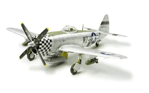 Tamiya 60770 P-47D Thunderbolt Bubbletop 1/72 Model Kit - A-Z Toy Hobby
