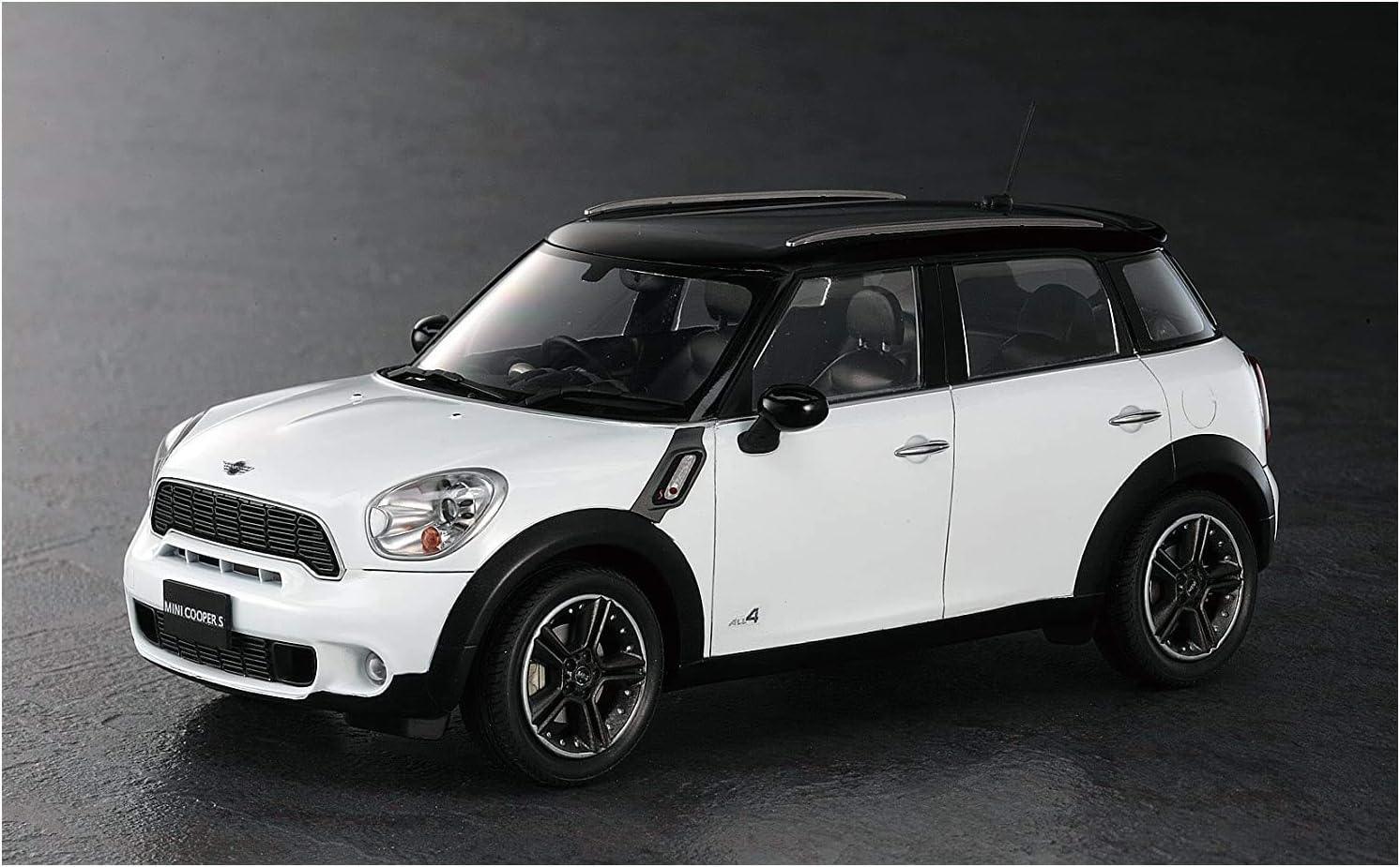Hasegawa 24121 Mini Cooper S Countryman All4 1/24 Model Kit - A-Z Toy Hobby