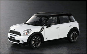 Hasegawa 24121 Mini Cooper S Countryman All4 1/24 Model Kit - A-Z Toy Hobby