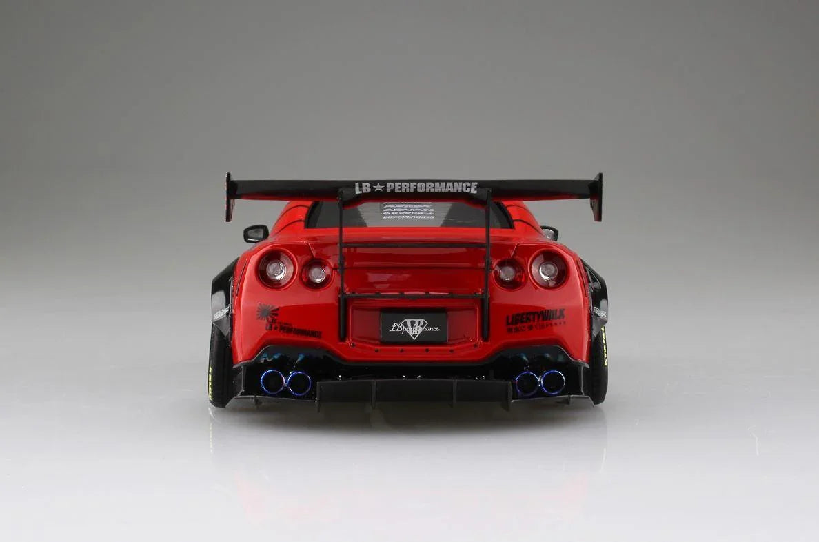 Aoshima 05592 LB-Works R35 GT-R Type 2 Ver.2 1/24 Model Kit - A-Z Toy Hobby