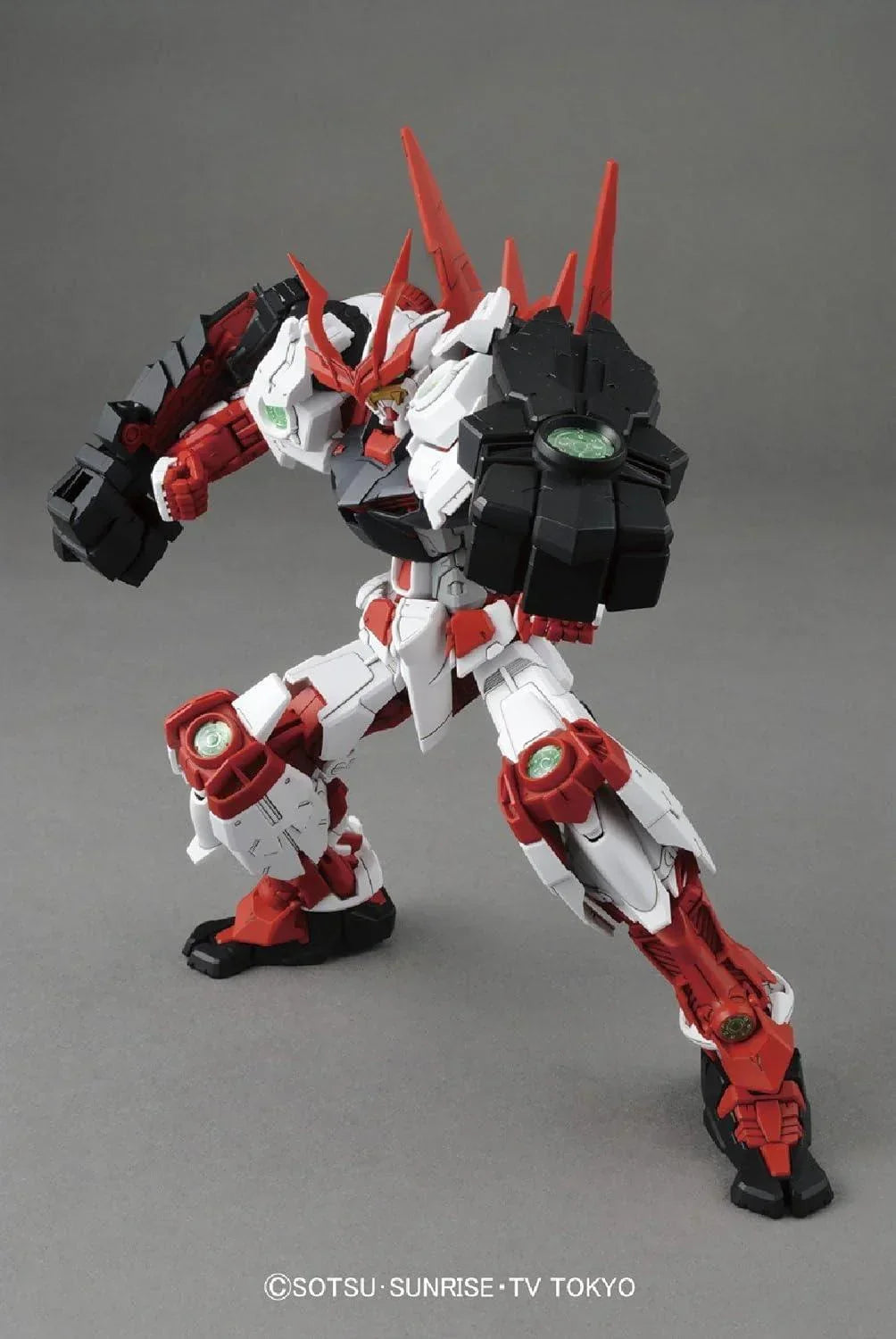 Bandai Sengoku Astray Gundam MG 1/100 Model Kit - A-Z Toy Hobby