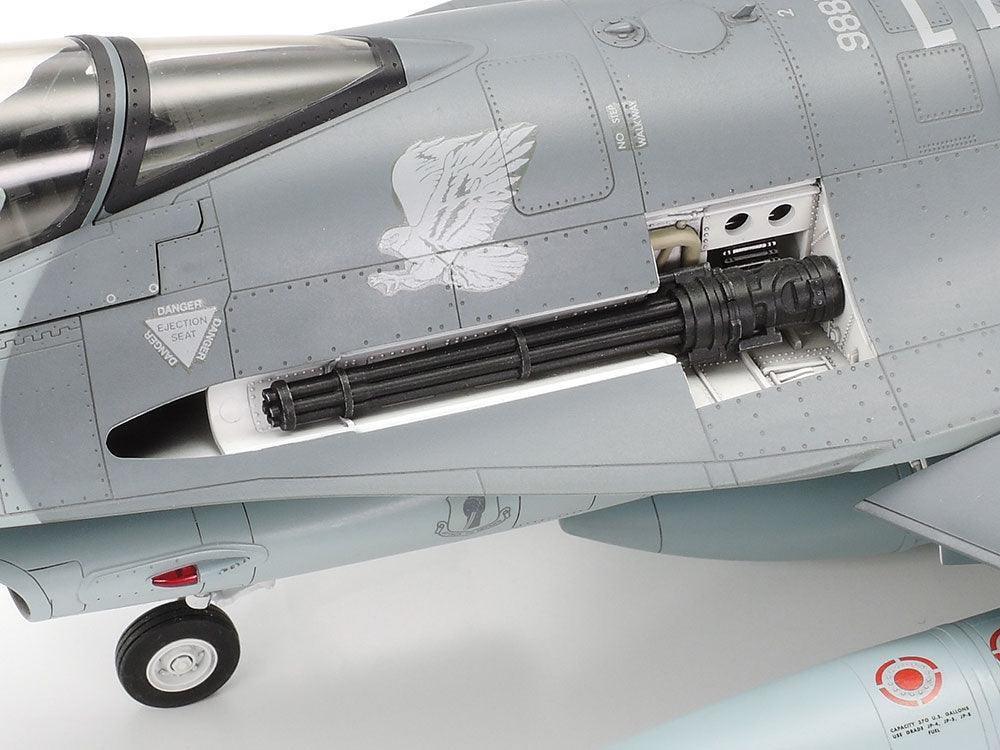 Tamiya 60315 F-16CJ Block 50 Fighting Falcon 1/32 Model Kit - A-Z Toy Hobby