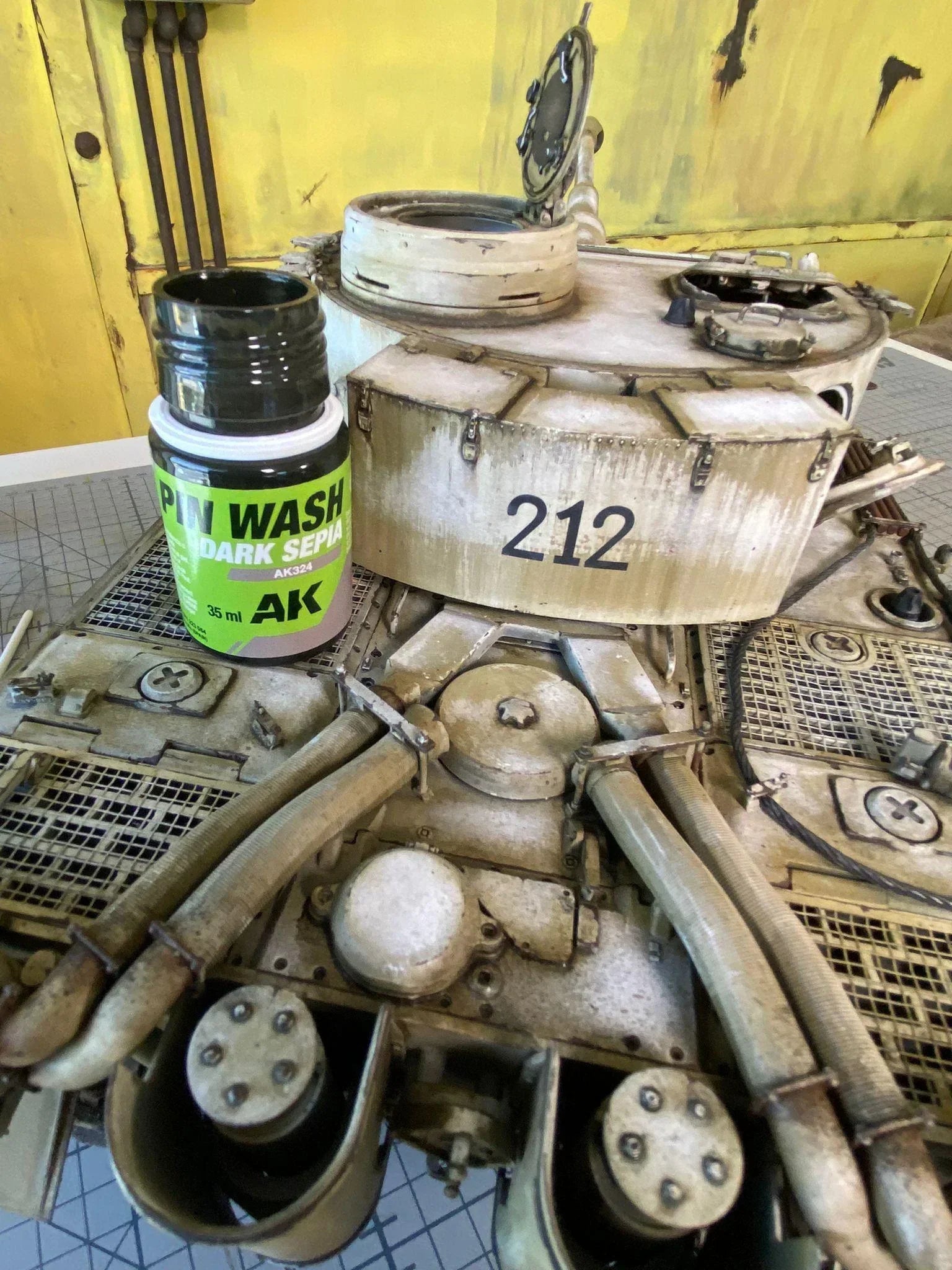AK Interactive AK324 Dark Sepia Pin Wash Enamel 35ml - A-Z Toy Hobby