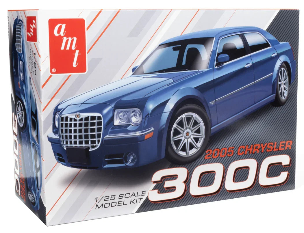 AMT 2005 Chrysler 300C 1/25 Model Kit - A-Z Toy Hobby