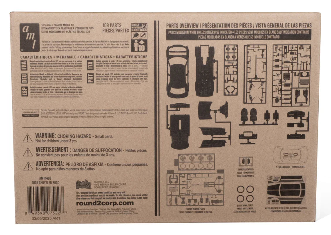 AMT 2005 Chrysler 300C 1/25 Model Kit - A-Z Toy Hobby
