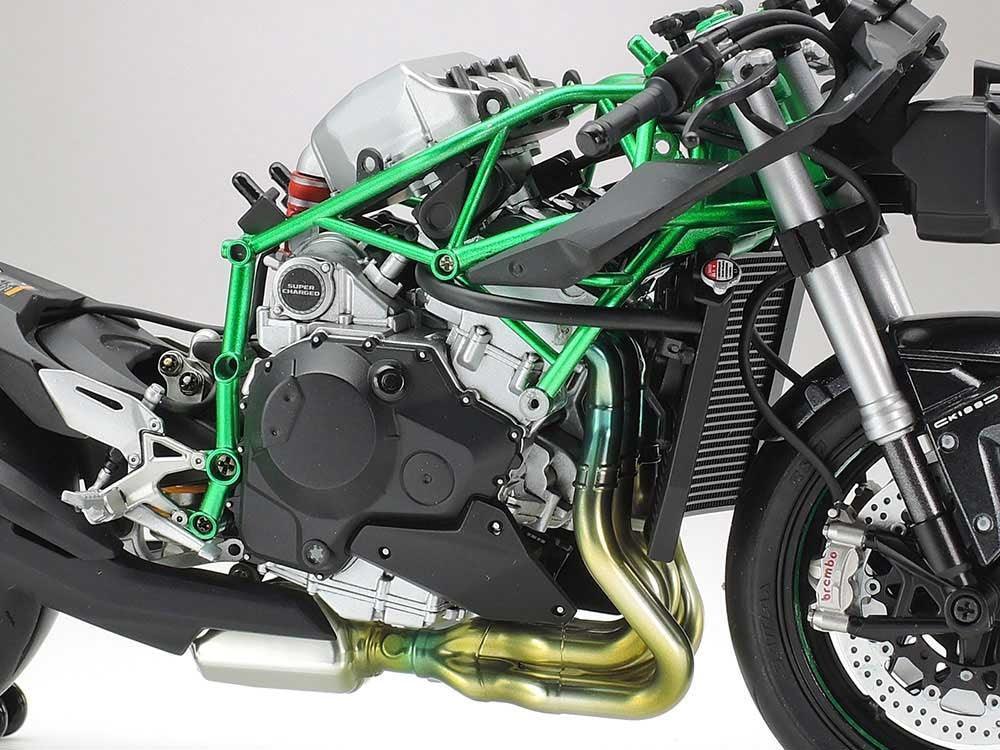 Tamiya 14136 Kawasaki Ninja H2 Carbon 1/12 Model Kit - A-Z Toy Hobby