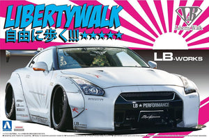 Aoshima 05403 LB-Works R35 GT-R Ver.2 1/24 Model Kit - A-Z Toy Hobby