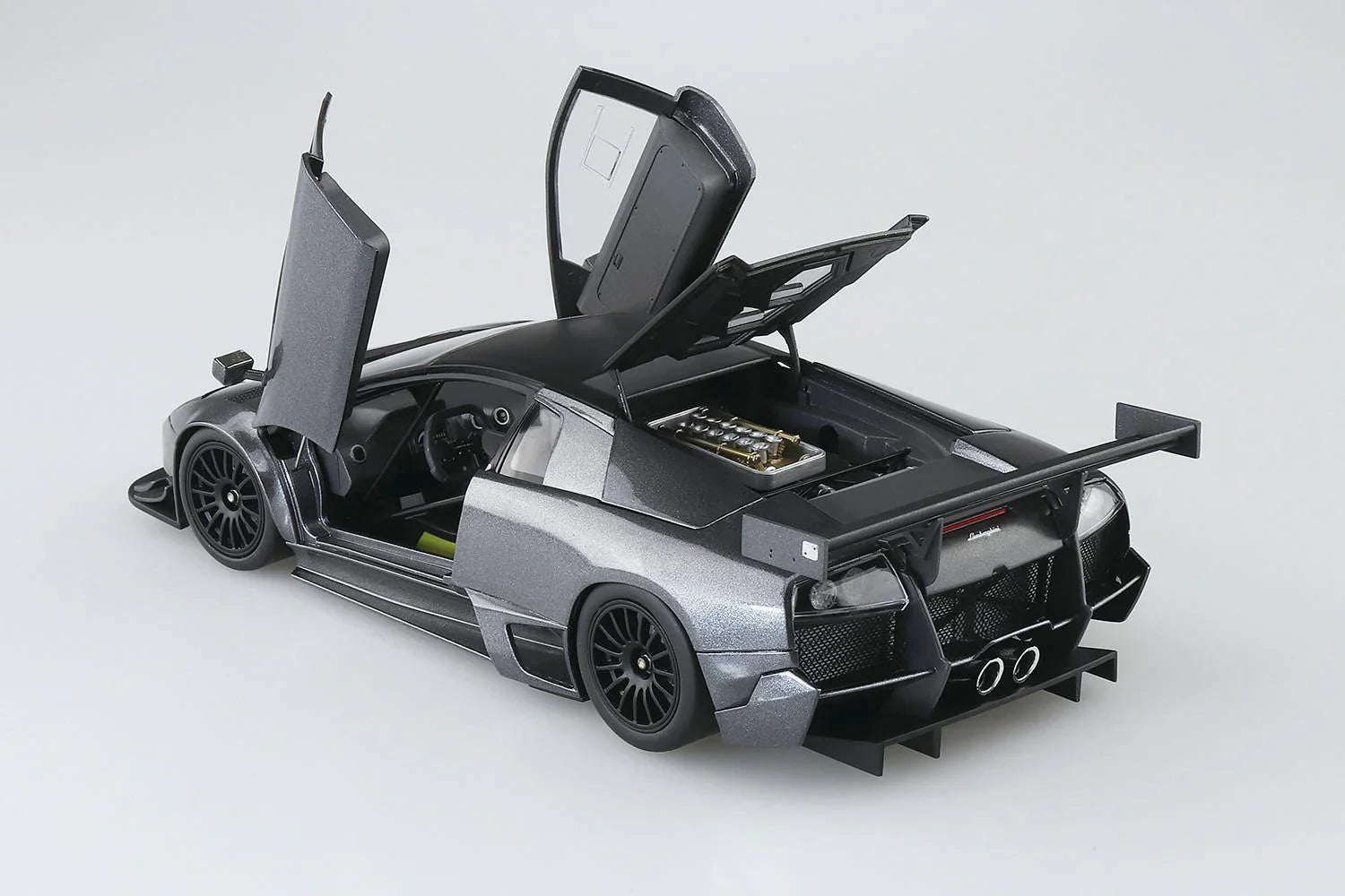 Aoshima 17 2010 Lamborghini Murcielago R-SV 1/24 Model Kit - A-Z Toy Hobby