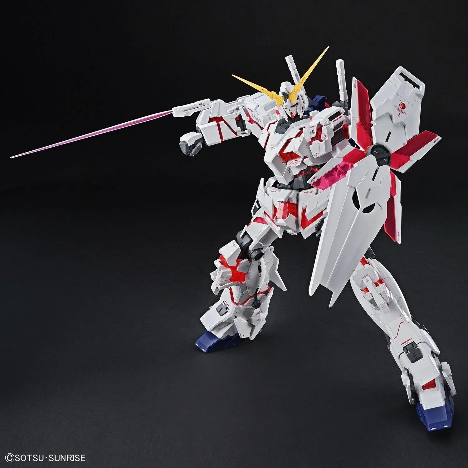 Bandai Unicorn Gundam (Destroy Mode) Mega Size 1/48 Model Kit